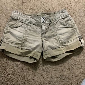 Womens guess Jean stretchy shorts 24